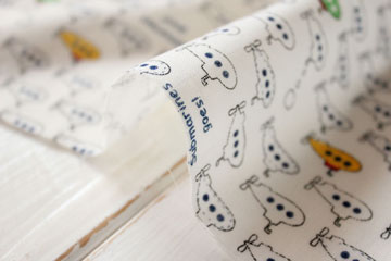 綿（コットン）ダブルガーゼ　サブマリン　ホワイト の商品イメージ画像