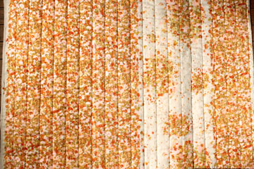 綿（コットン）ダブルガーゼ　キルト　Fuwari fuwari by naniIRO　オータムリーフ の商品イメージ画像