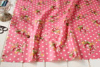YUWA　綿（コットン）ドット　オンブーケ　シーチング　by　松山敦子　ピンク　の商品イメージ画像