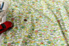 KOKKA　綿（コットン）ダブルガーゼ　car rush　グリーン の商品イメージ画像