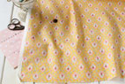 YUWA 綿（コットン）シーチング ロマンティック by sunday9am イエロー の商品イメージ画像