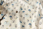 綿（コットン）ダブルガーゼ　雨ふりパンダ　ブルー の商品イメージ画像