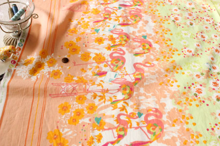 綿（コットン）ローンワッシャー　ハッピーニュース　by Kayo Horaguchi　オレンジ の商品イメージ画像