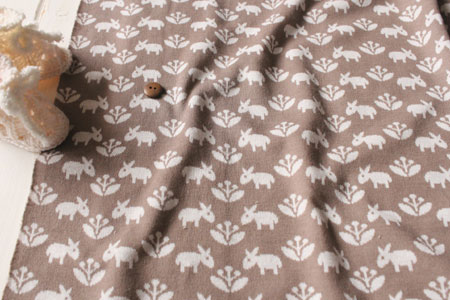 綿（コットン）ジャガードニット　ロバ　モカ の商品イメージ画像
