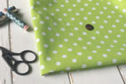 1mカットクロス　Europe cotton fabric Dots ライムグリーン の商品イメージ画像