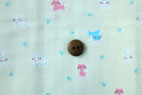 ルシアン　綿（コットン）ダブルガーゼ　プチキャット　ミストグリーン の商品イメージ画像