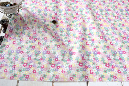 YUWA 綿（コットン）シーチング パステルフラワー by sunday9am ピンク の商品イメージ画像